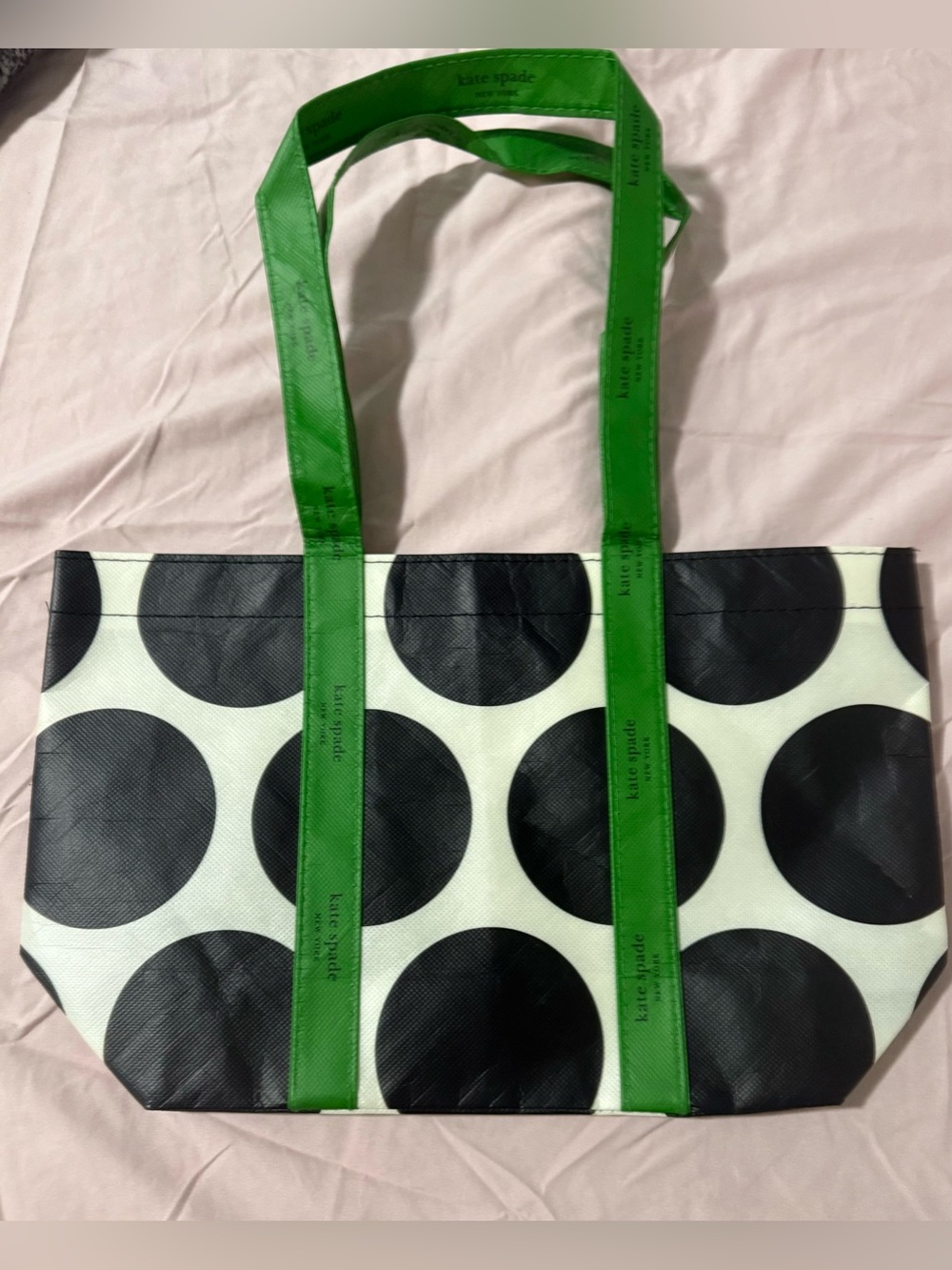 Kate spade NY Tote bag, NWOT, Black/White Polka Dot with signature green Strap.